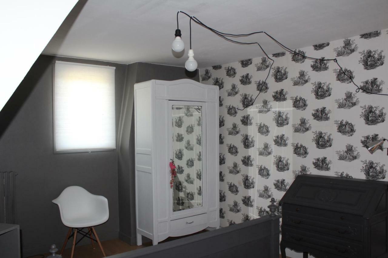 La Chaumiere Du Tordoir Bed & Breakfast Les Rues-des-Vignes Exterior photo